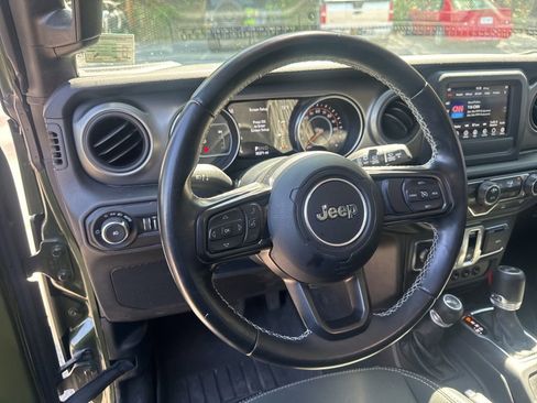 Used 2021 Jeep Wrangler Sport S image 10