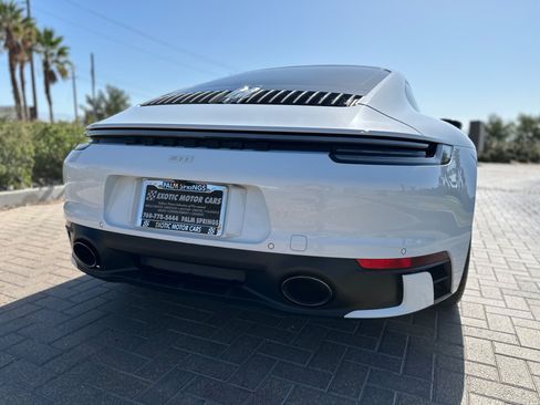 Used 2021 Porsche 911 Carrera RWD image 21