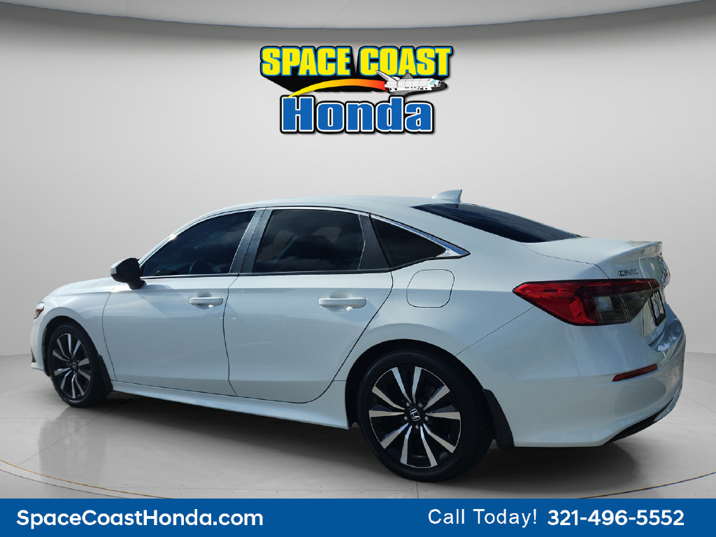 Used 2024 Honda Civic EX image 5