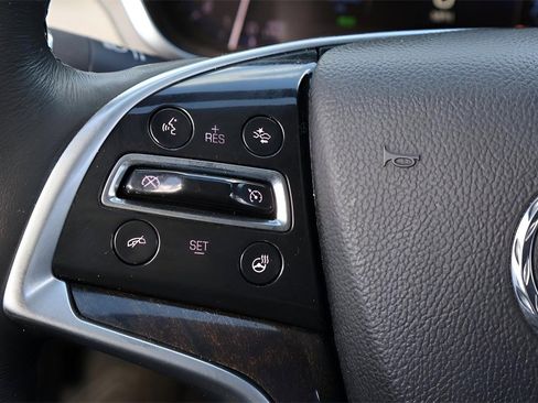 Used 2015 Cadillac SRX Luxury w/ Driver Awareness Package image 17