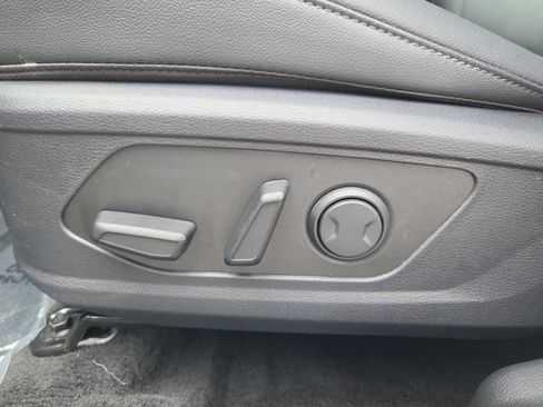 Used 2023 Kia Sportage EX AWD/4WD image 11