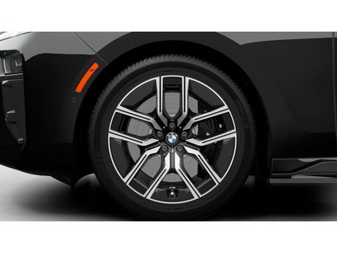 New 2026 BMW i7 eDrive50 w/ M Sport Package image 7