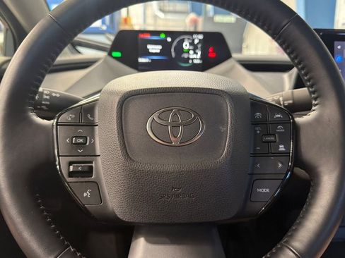 Used 2024 Toyota Prius XLE image 23