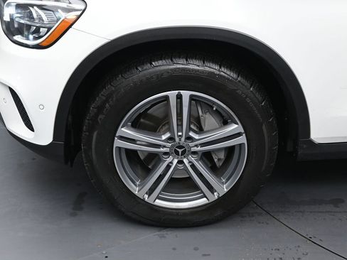 Used 2021 Mercedes-Benz GLC 300 image 11