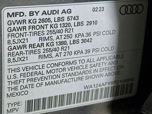 Used 2023 Audi SQ5 Premium Plus w/ Premium Plus Package image 24