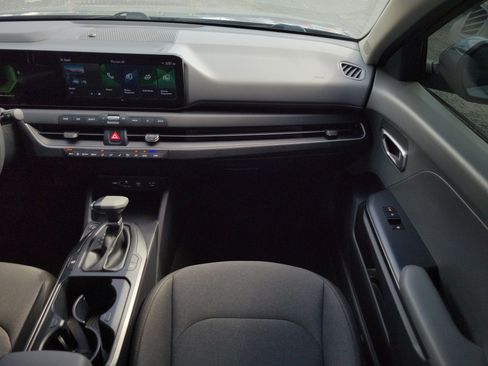 Used 2025 Kia K4 FWD image 19