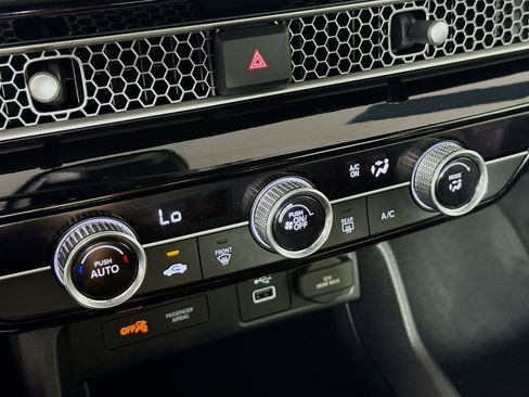 Certified 2022 Honda Civic Sport image 17