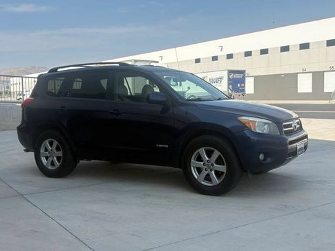 Used 2007 Toyota RAV4 Limited w/ Tow Prep Pkg AWD/4WD image 1