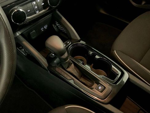 Used 2025 Chevrolet TrailBlazer LT image 17