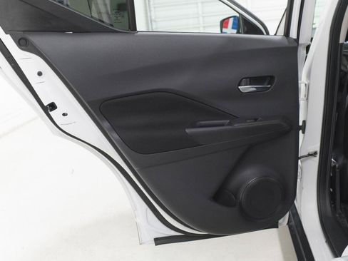 Used 2023 Nissan Kicks SV w/ Exterior Package FWD image 27