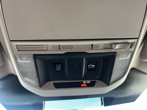 Used 2022 Subaru Forester Sport Utility 4D image 25