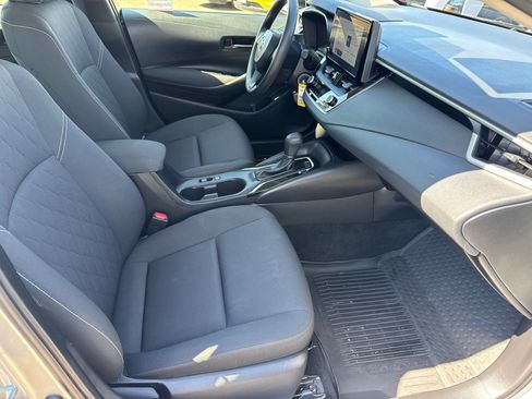 Used 2024 Toyota Corolla LE FWD image 14