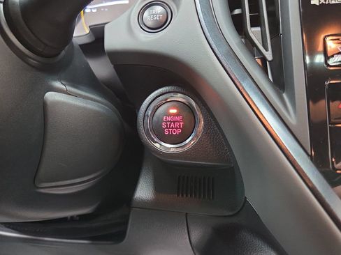 Used 2024 Subaru Crosstrek 2.5i Sport AWD/4WD image 19