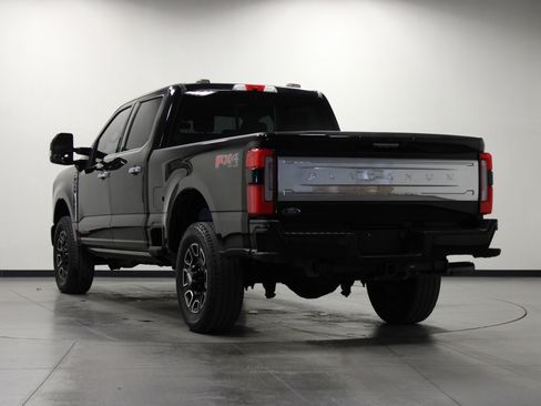 Used 2023 Ford F350 Platinum image 6
