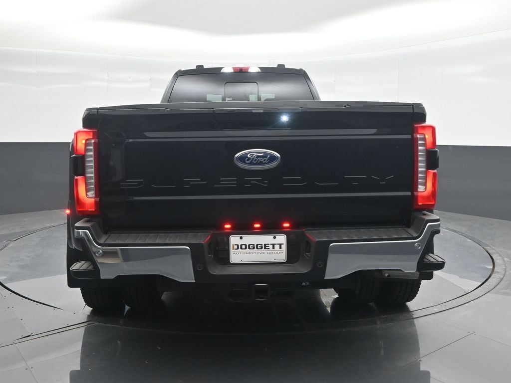 New 2026 Ford F350 Lariat w/ Lariat Premium Package AWD/4WD image 17