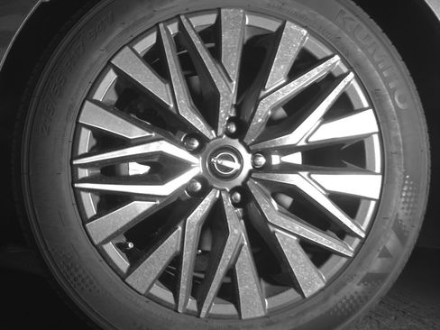 Used 2025 Nissan Altima 2.5 SV image 12