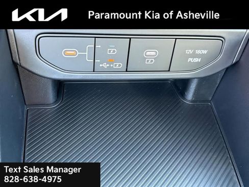 New 2025 Kia K4 LXS image 23