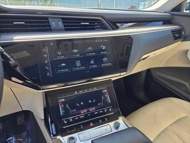 Used 2024 Audi Q8 e-tron Premium Plus w/ Premium Plus Package AWD/4WD image 28