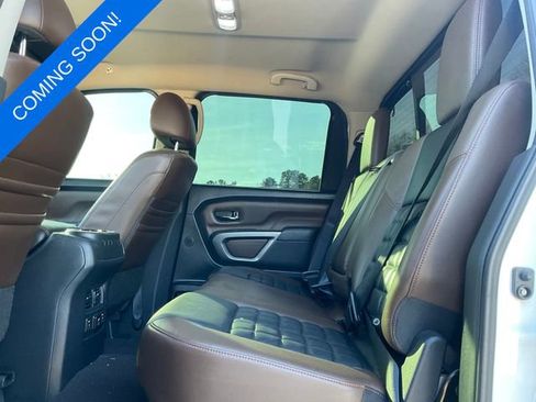 Used 2017 Nissan Titan Platinum Reserve image 4