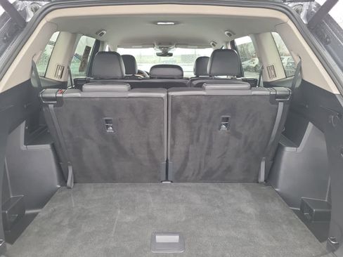 Used 2024 Volkswagen Atlas SE image 27