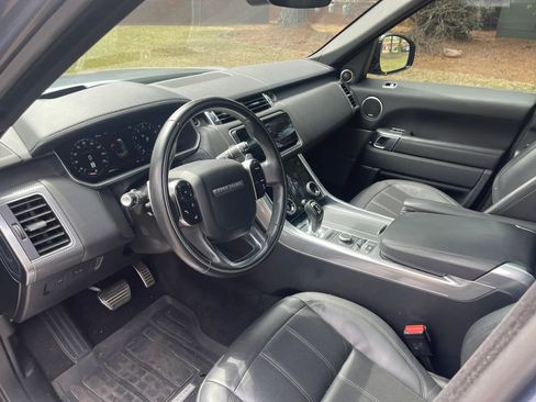 Used 2018 Land Rover Range Rover Sport Supercharged AWD/4WD image 11