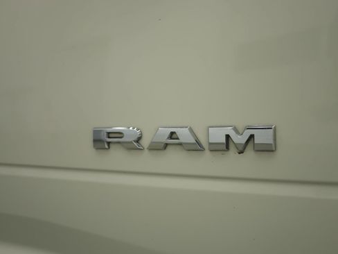 Used 2024 RAM 3500 Limited image 19