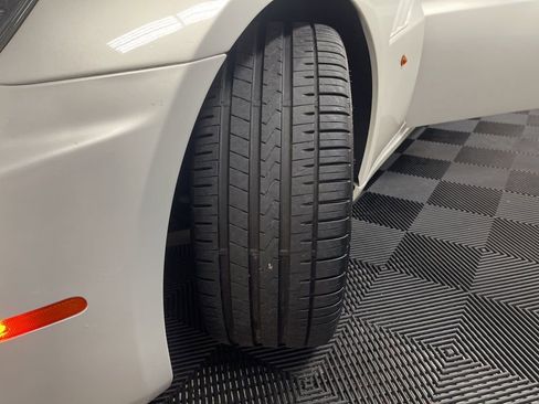 Used 2012 Ferrari California RWD image 39