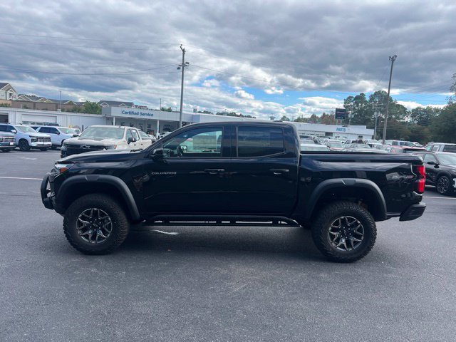 New 2026 Chevrolet Colorado ZR2 w/ Off-Road Front Bumper Package AWD/4WD image 20