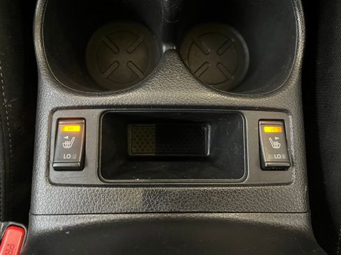 Used 2020 Nissan Rogue SV image 13