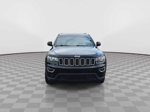 Used 2017 Jeep Grand Cherokee Laredo w/ Quick Order Package 2BE RWD image 3