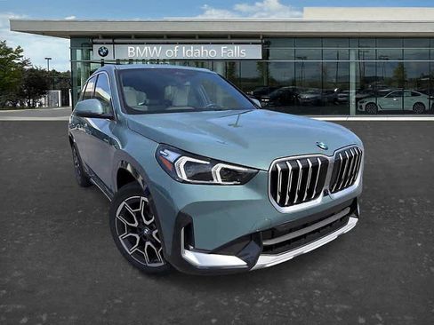 New 2026 BMW X1 xDrive28i w/ Technology Package AWD/4WD image 8