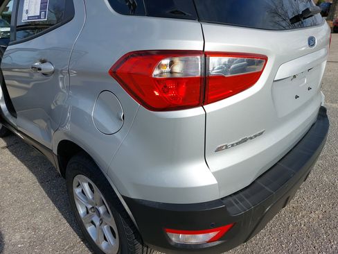 Used 2020 Ford EcoSport SE image 35