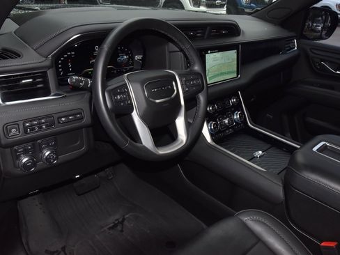 Used 2023 GMC Yukon Denali w/ LPO, Floor Liner Package image 36