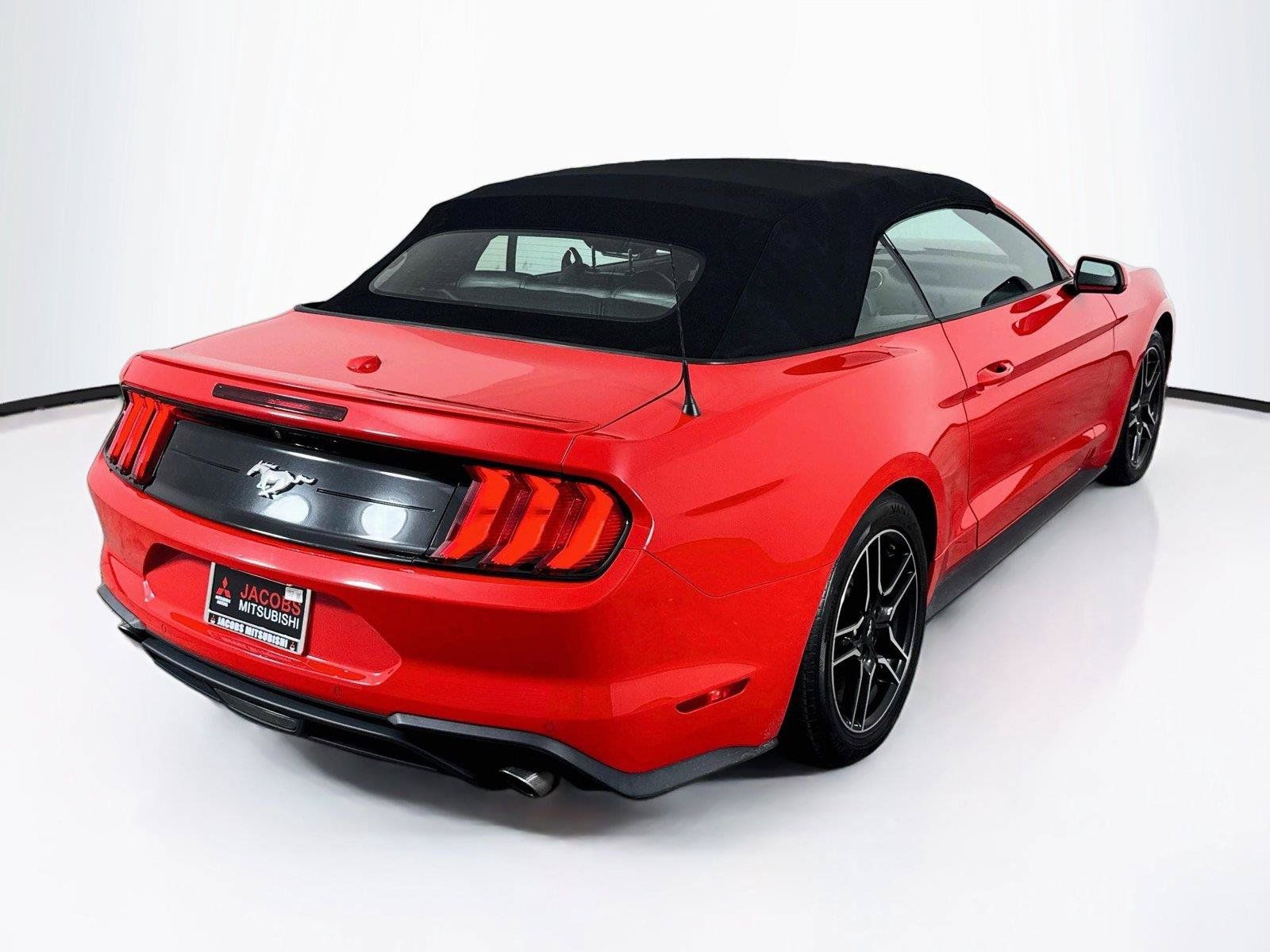 Used 2023 Ford Mustang Premium RWD image 5