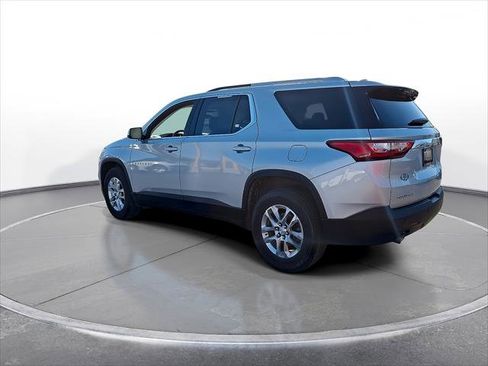 Used 2018 Chevrolet Traverse LT image 6