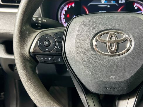 Used 2024 Toyota RAV4 LE AWD/4WD image 18
