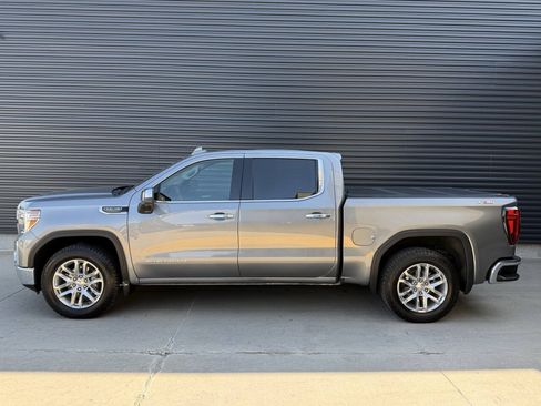 Used 2022 GMC Sierra 1500 SLT w/ SLT Premium Plus Package AWD/4WD image 9