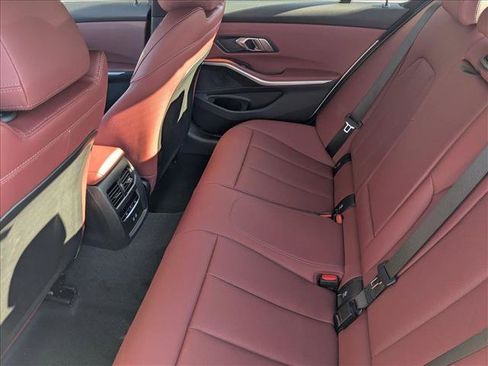 Used 2026 BMW 330i Sedan w/ Premium Package RWD image 16