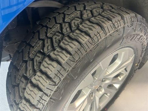 Used 2022 Chevrolet Silverado 1500 LTZ w/ Z71 Off-Road Package image 42