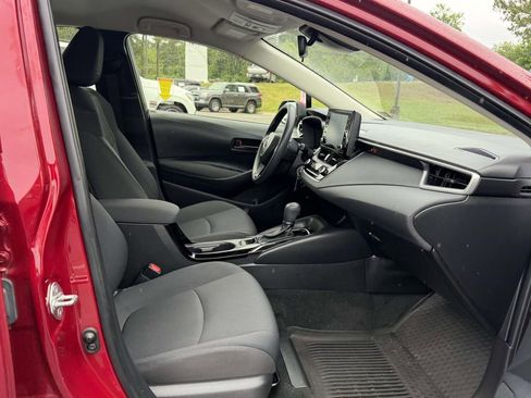 Certified 2022 Toyota Corolla LE FWD image 11
