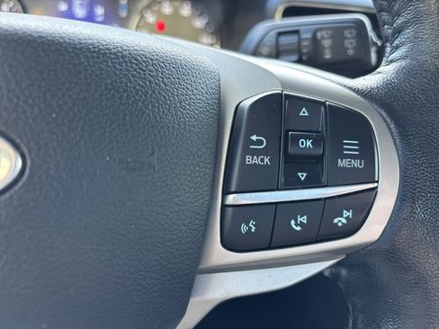 Used 2021 Ford Explorer Limited w/ Equipment Group 301A image 30