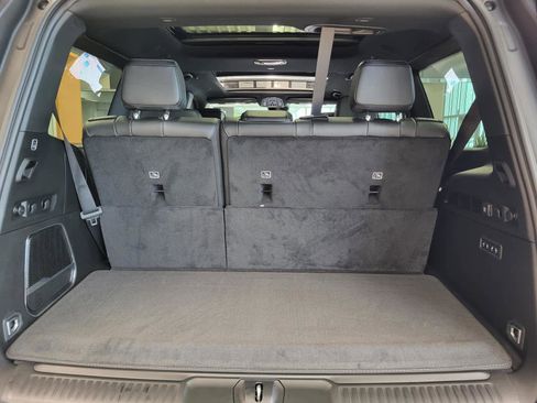 New 2026 Jeep Grand Wagoneer Limited image 12