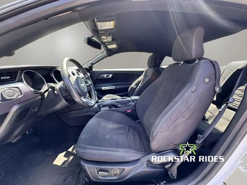 Used 2016 Ford Mustang GT w/ Black Accent Package RWD image 29
