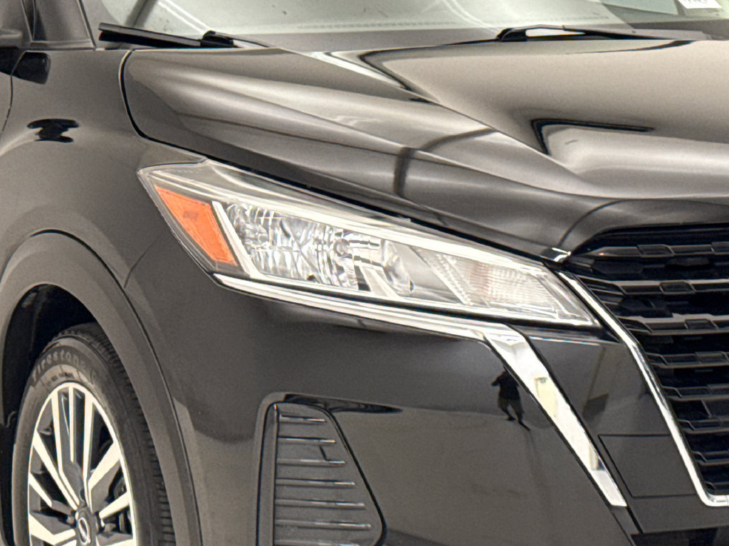 Used 2024 Nissan Kicks SV FWD image 5