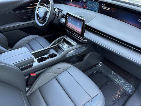 New 2026 Lincoln Nautilus Premier w/ Equipment Group 102A AWD/4WD image 12