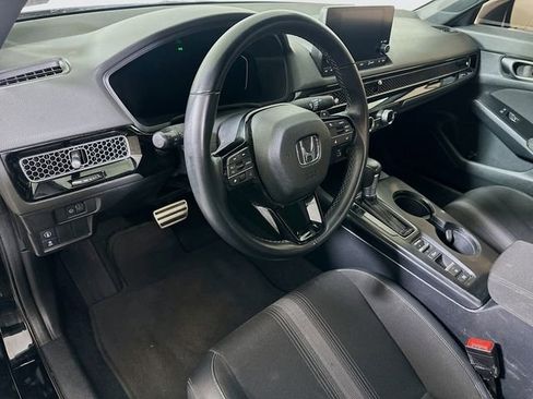 Used 2024 Honda Civic Sport image 11