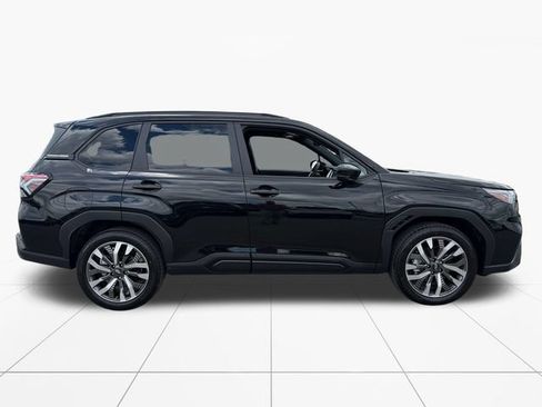 Used 2026 Subaru Forester Touring AWD/4WD image 8