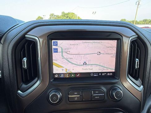 Used 2021 Chevrolet Silverado 1500 High Country w/ Technology Package AWD/4WD image 29