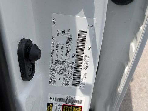 Used 2026 Toyota Tundra SR5 w/ SR5 Convenience Package RWD image 33