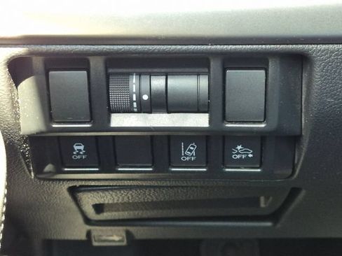 Used 2019 Subaru Outback 2.5i AWD/4WD image 18